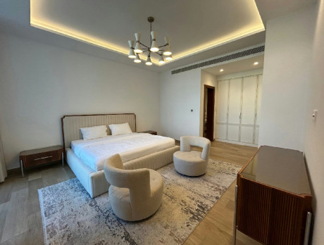 LUXURY VILLA + MAID ROOM | PRIVATE BEACH ACCESS