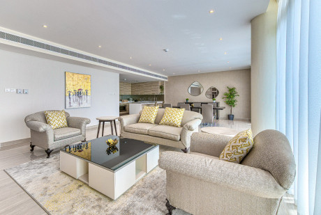 SEA VIEW UNIQUE MODERN 5 STAR DUPLEX | PETS OK